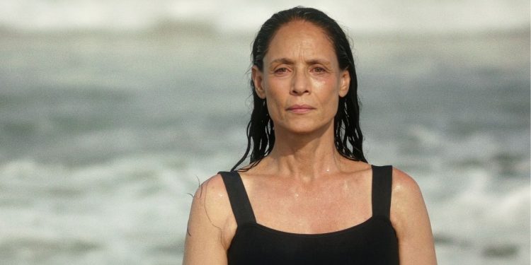 revistapazes.com - Esse filme brasileiro premiado est&aacute; na Netflix e muita gente diz que &eacute; imposs&iacute;vel assistir sem se envolver